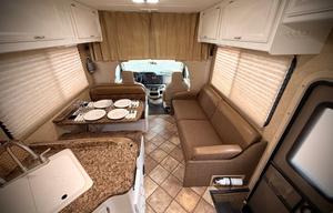 Alaska Adventure RV | Sleeps 6 | Easy Drive