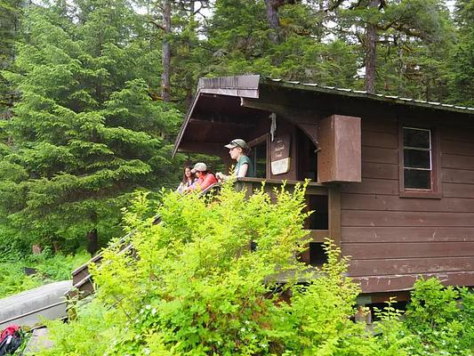 W21, Loop: AREA ANAN LAKE CABIN