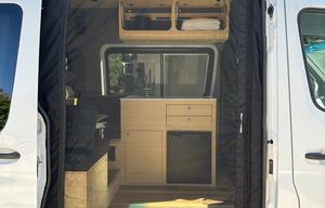 Great Smoky Mountain Sprinter - Sleeps 3!