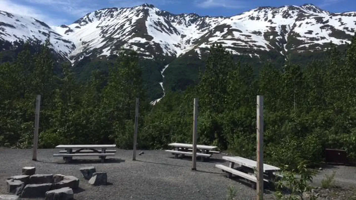 Spencer Glacier Whistle Stop Group Campground